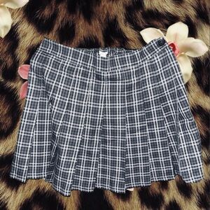 Aerie pleated plaid skirt